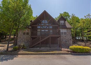 Black Shadow Lodge / 90866