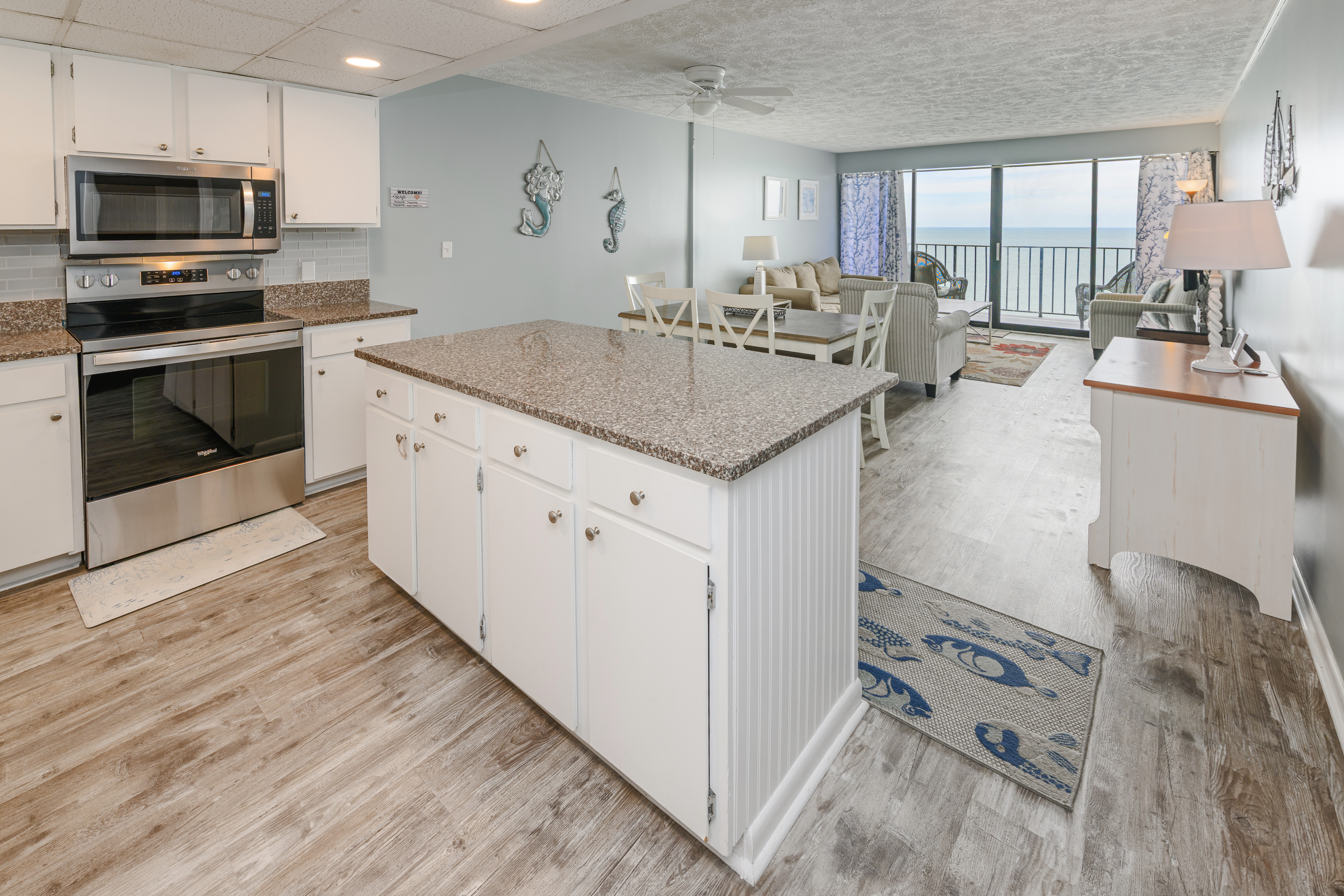 Royal Garden Resort 1602