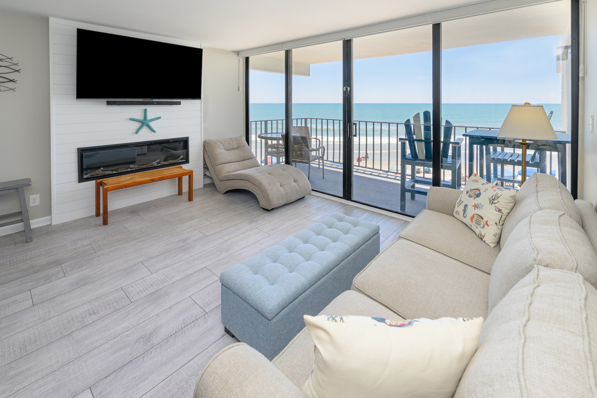 Royal Garden Resort 203