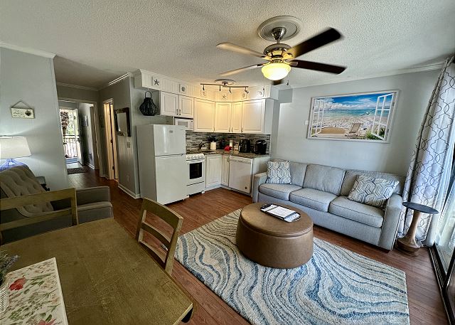 Beachy Keen Seaside Villa Near Coligny W/Bikes! 