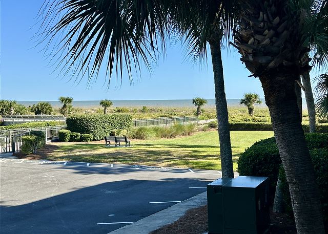 Stunning Oceanview Luxury Remodel, Bikes Included!