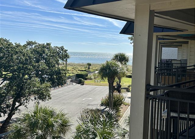 Coastal Nest - Oceanviews! Near Coligny