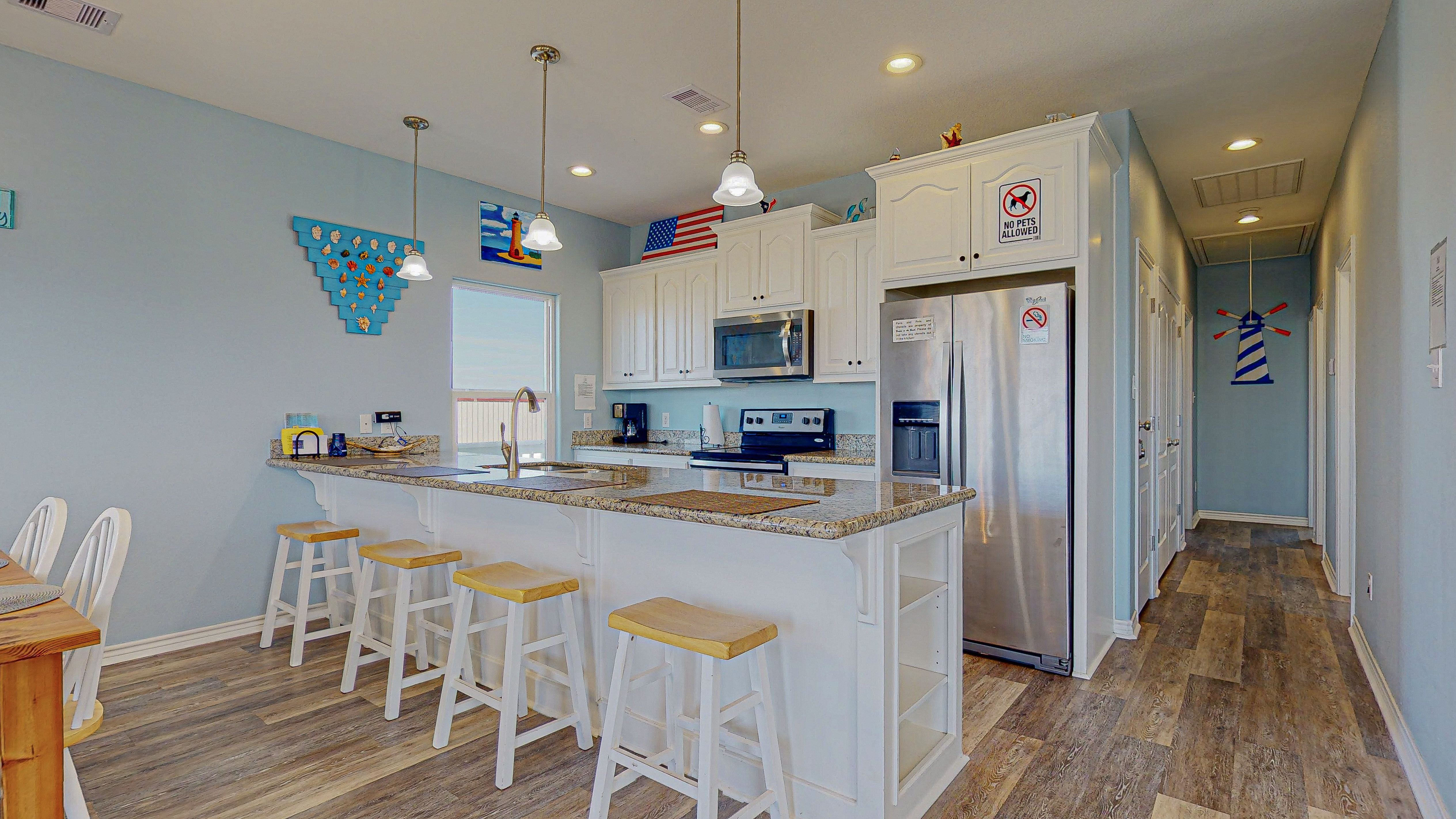 Beacon on the Beach | Photo 6