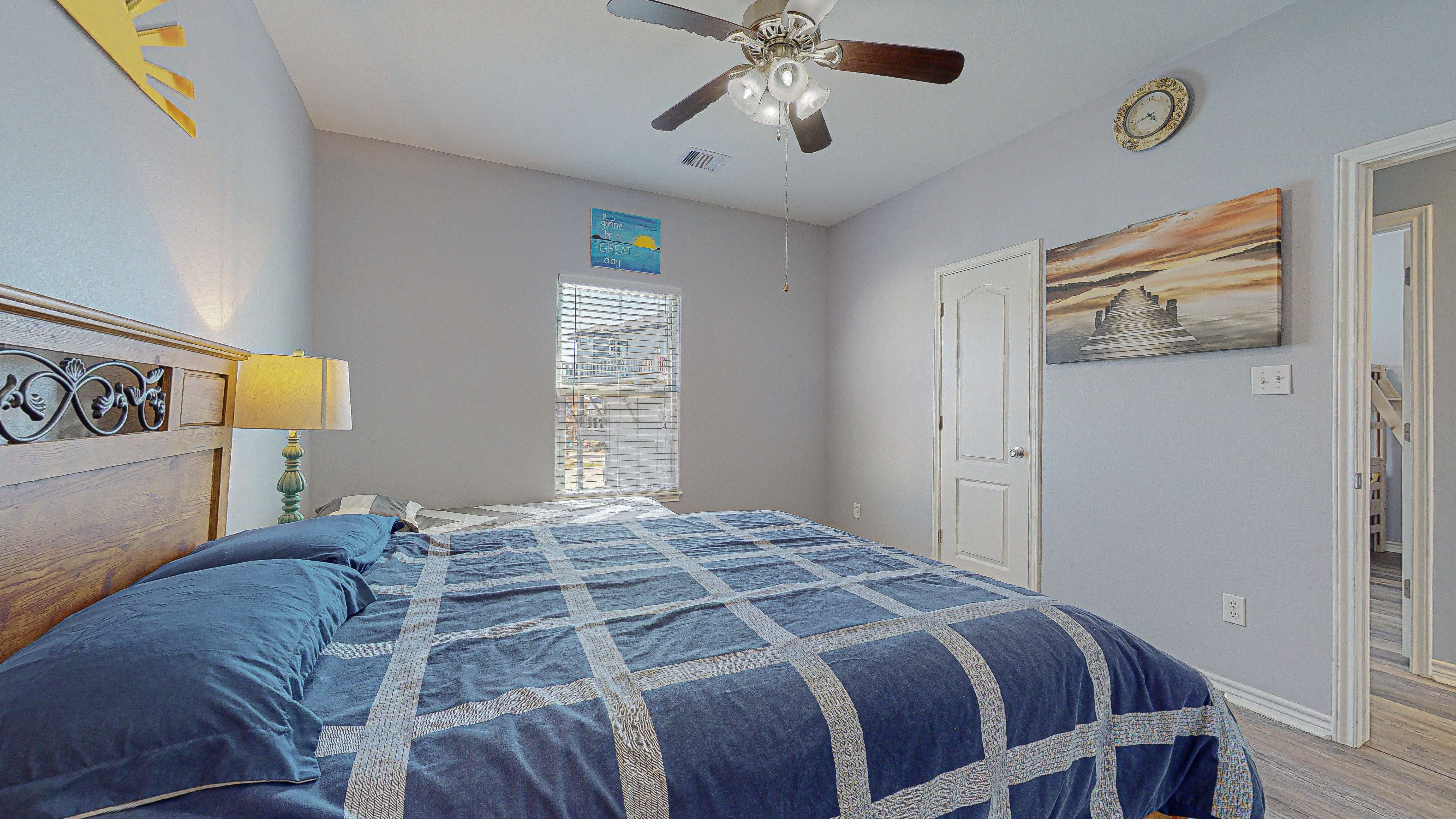 Beacon on the Beach | Photo 11