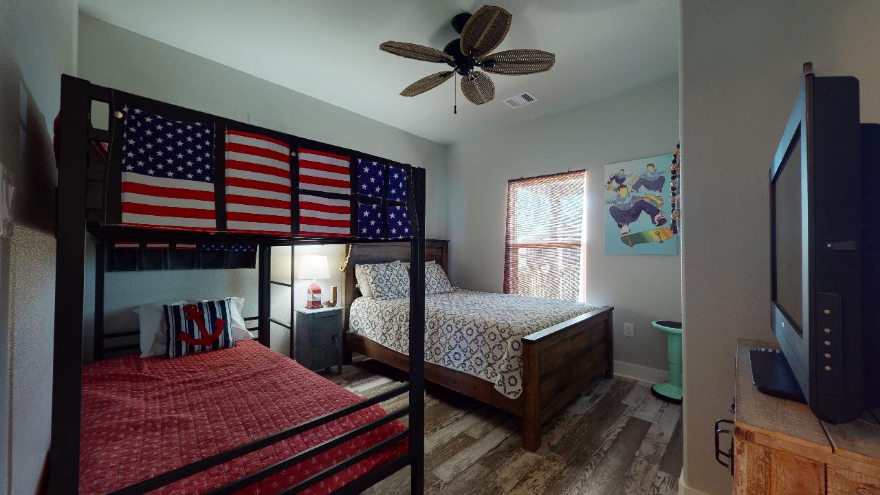 Byrd's Nest | Photo 13