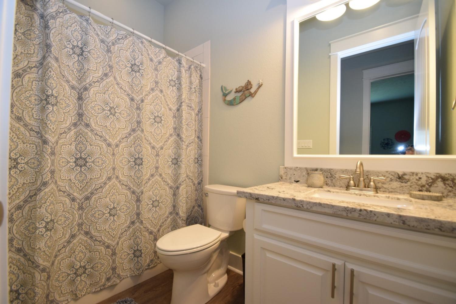 Peace Love and Sandy Feet | Photo 12