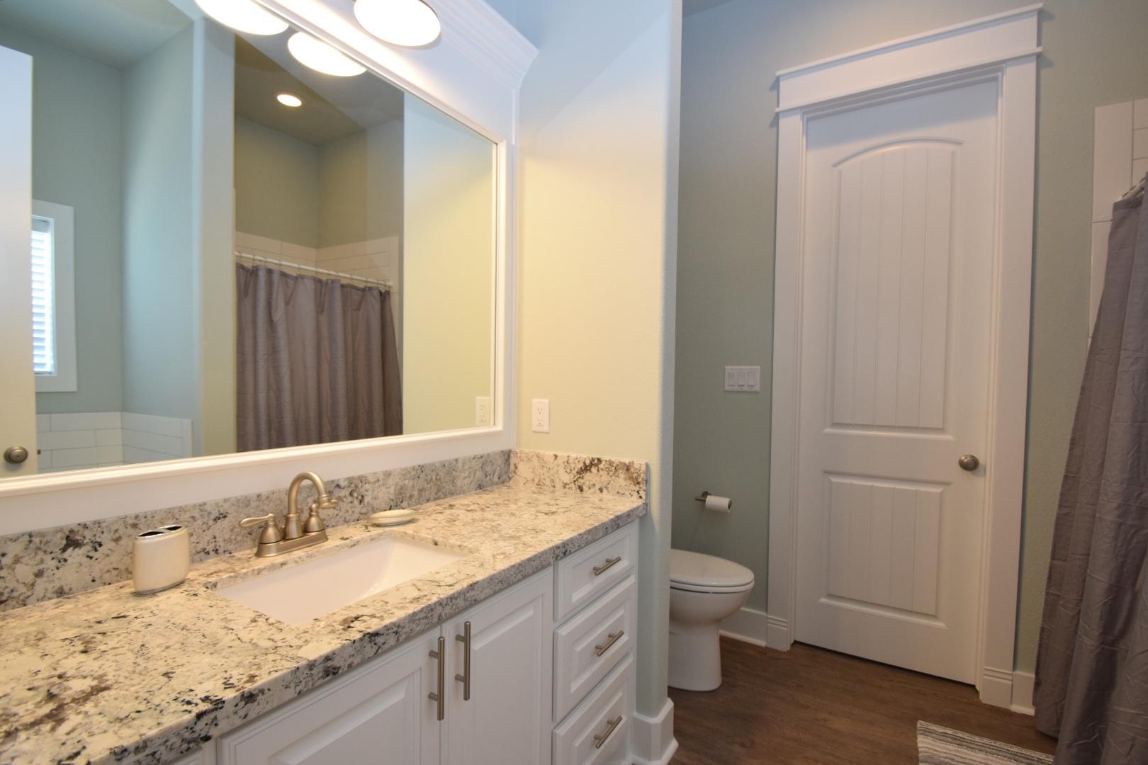 Peace Love and Sandy Feet | Photo 15