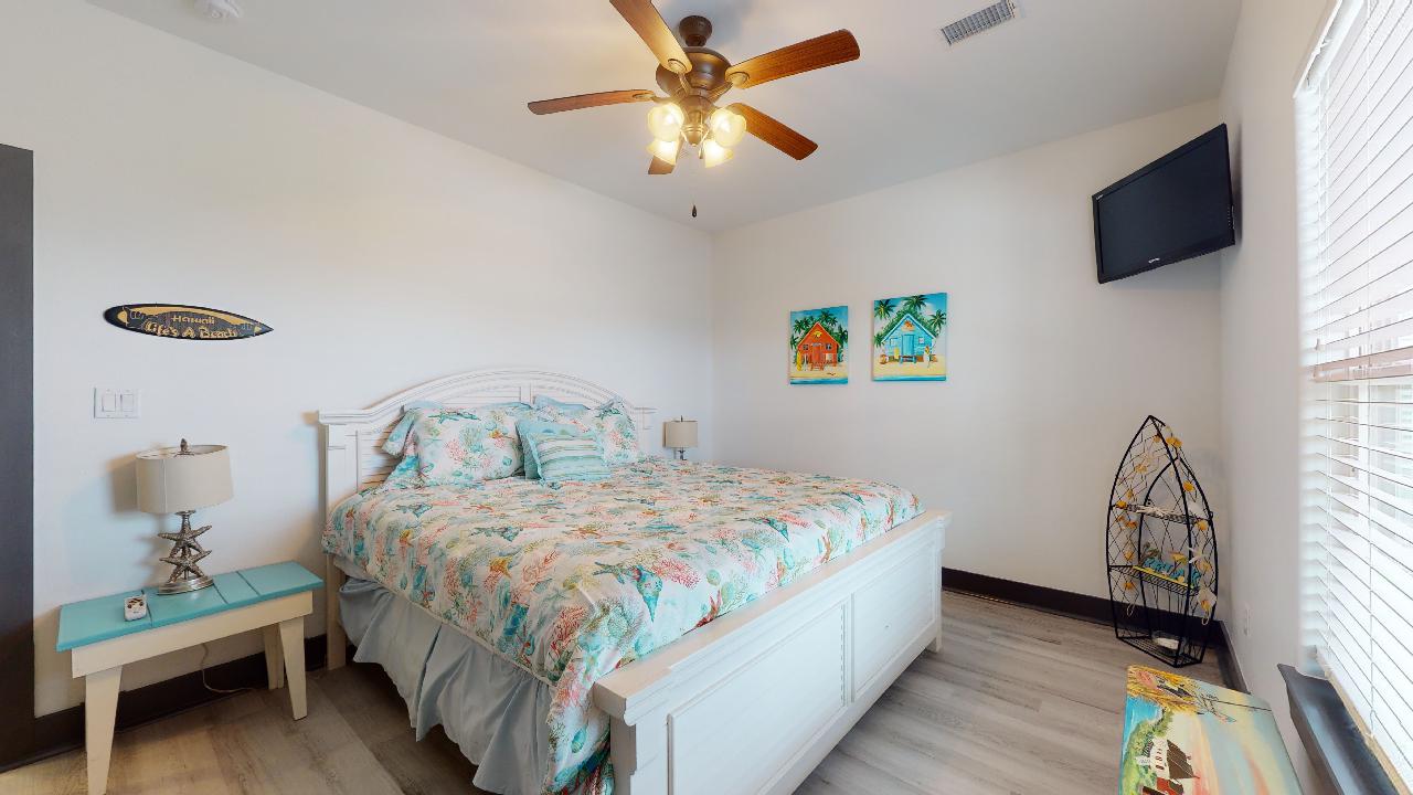 Gone Coastal | Photo 13