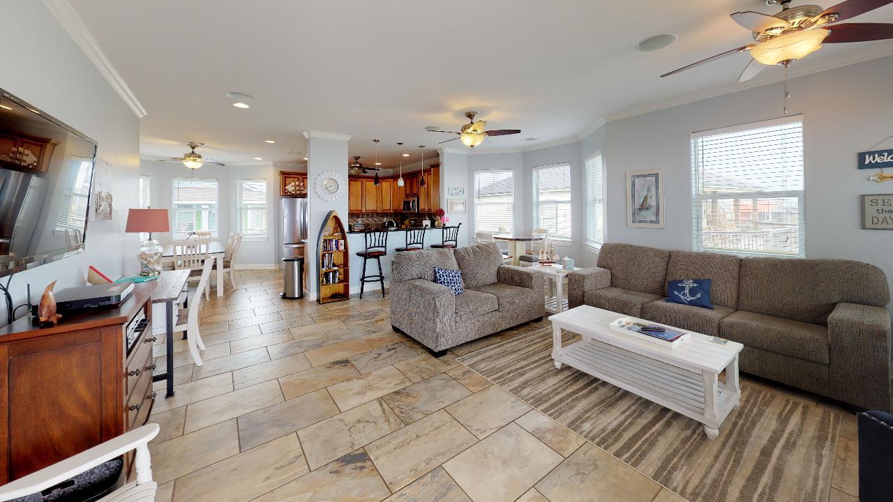 2 Cool Livin | Photo 6