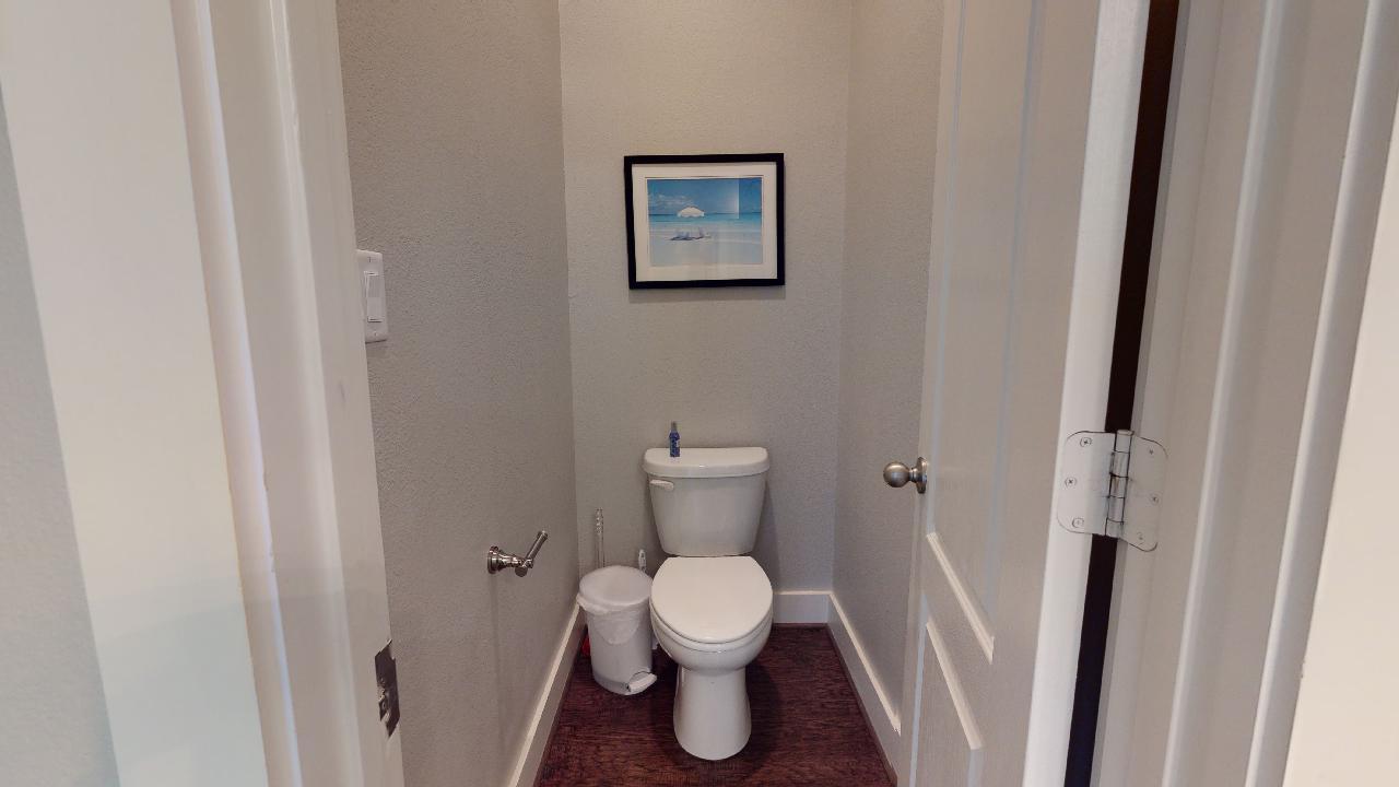 Salty Waves | Photo 13