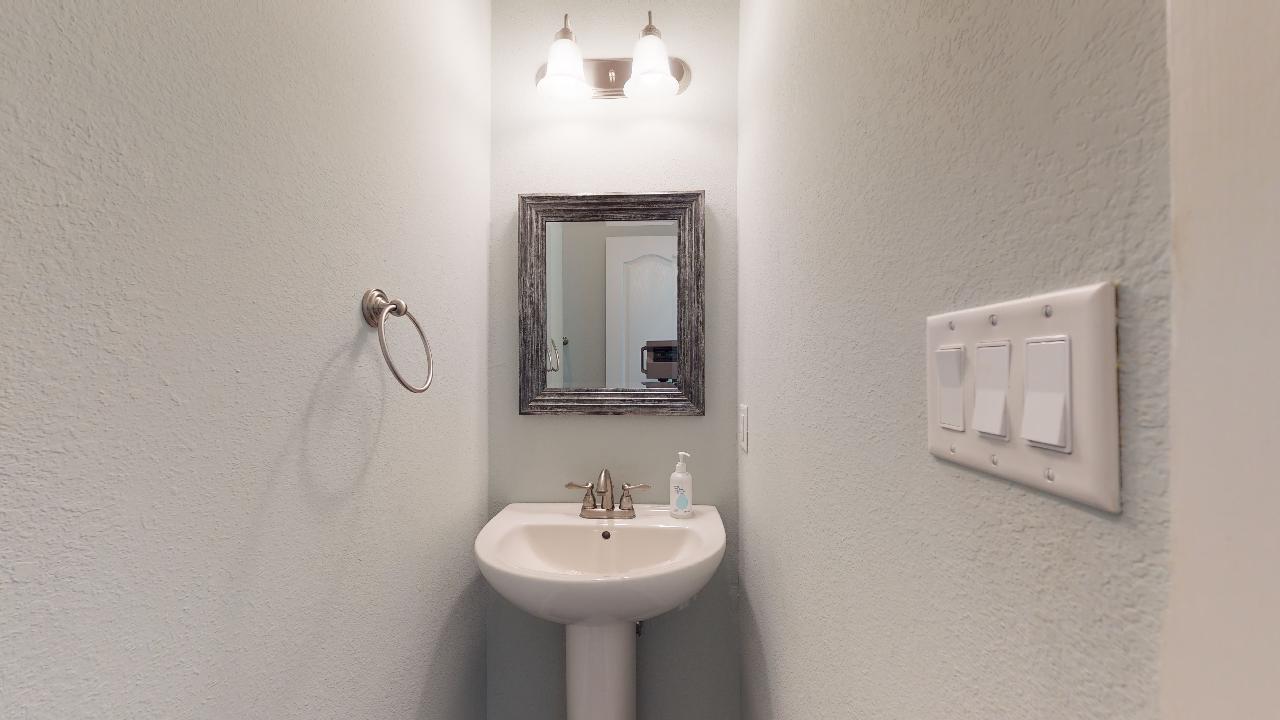 Salty Waves | Photo 17