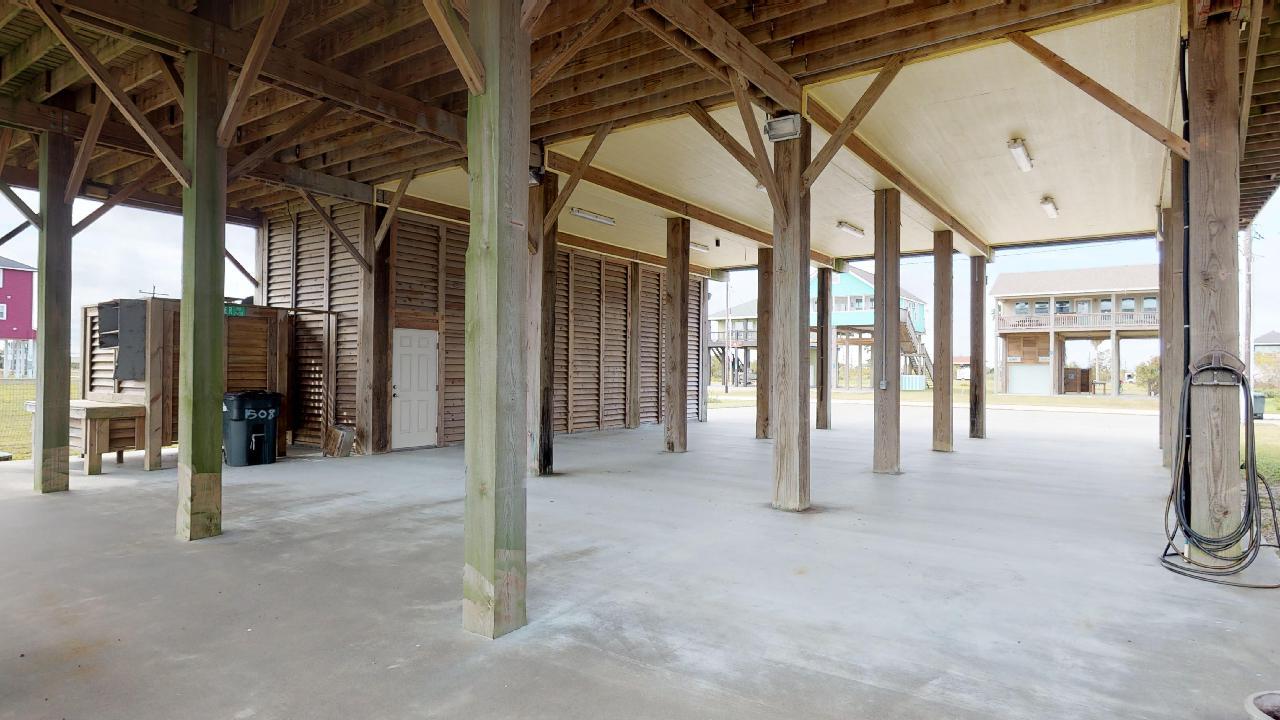 On the Rocks | Photo 13