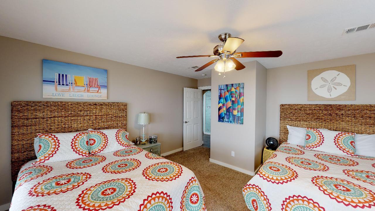 On the Rocks | Photo 10