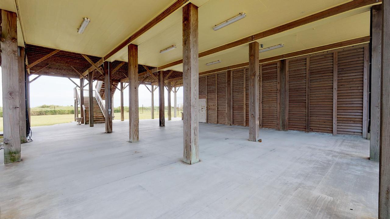 On the Rocks | Photo 12