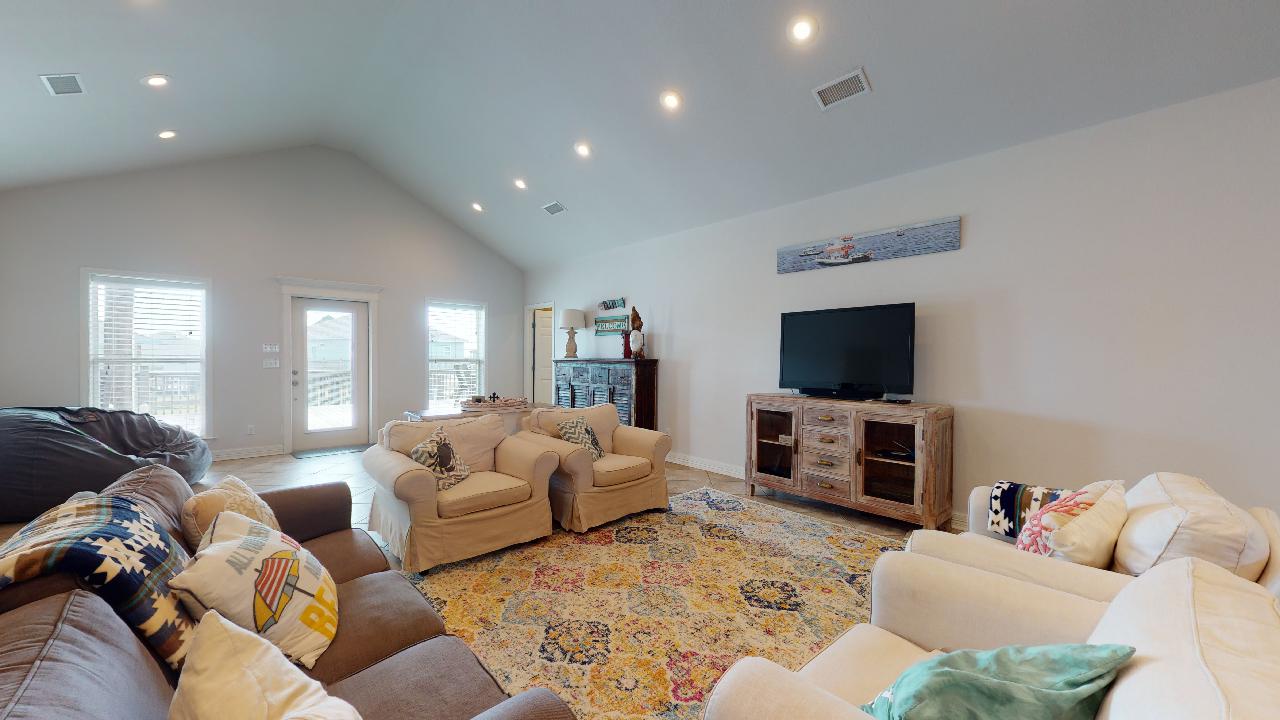 Bee Bee's Place | Photo 5