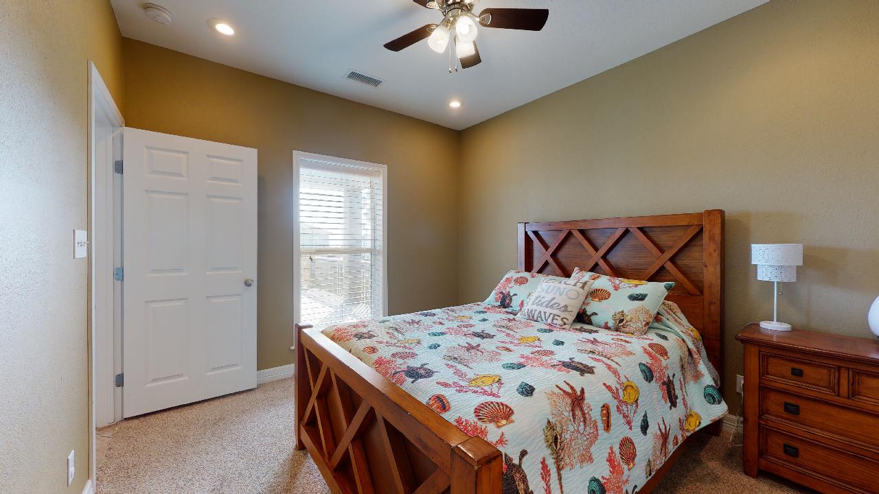 Bee Bee's Place | Photo 27