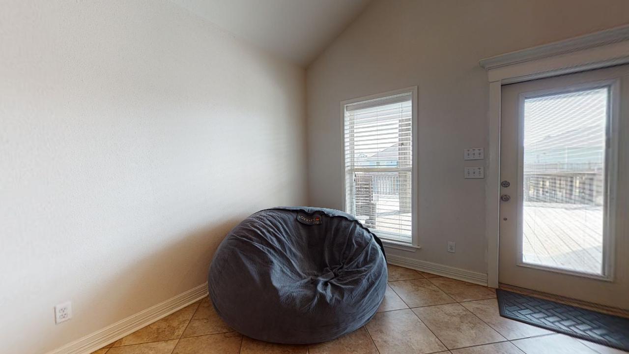 Bee Bee's Place | Photo 29