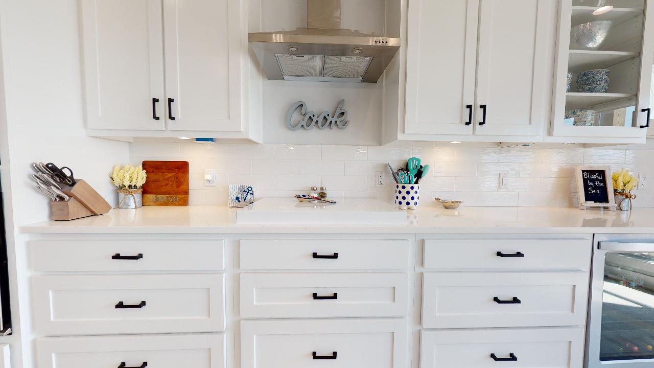 Blissful by the Sea | Photo 14