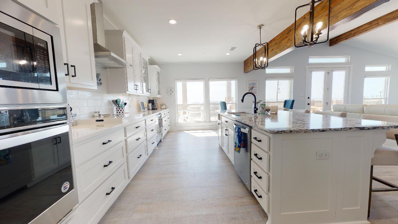 Blissful by the Sea | Photo 17