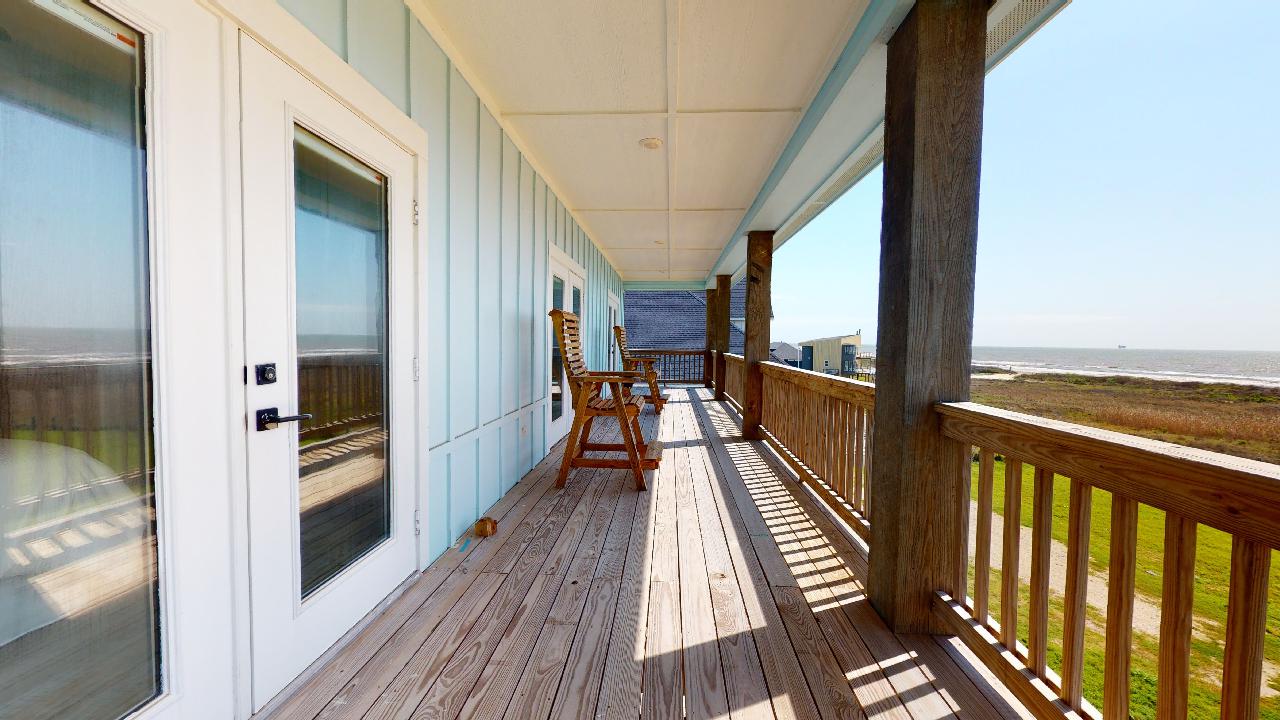 Blissful by the Sea | Photo 20