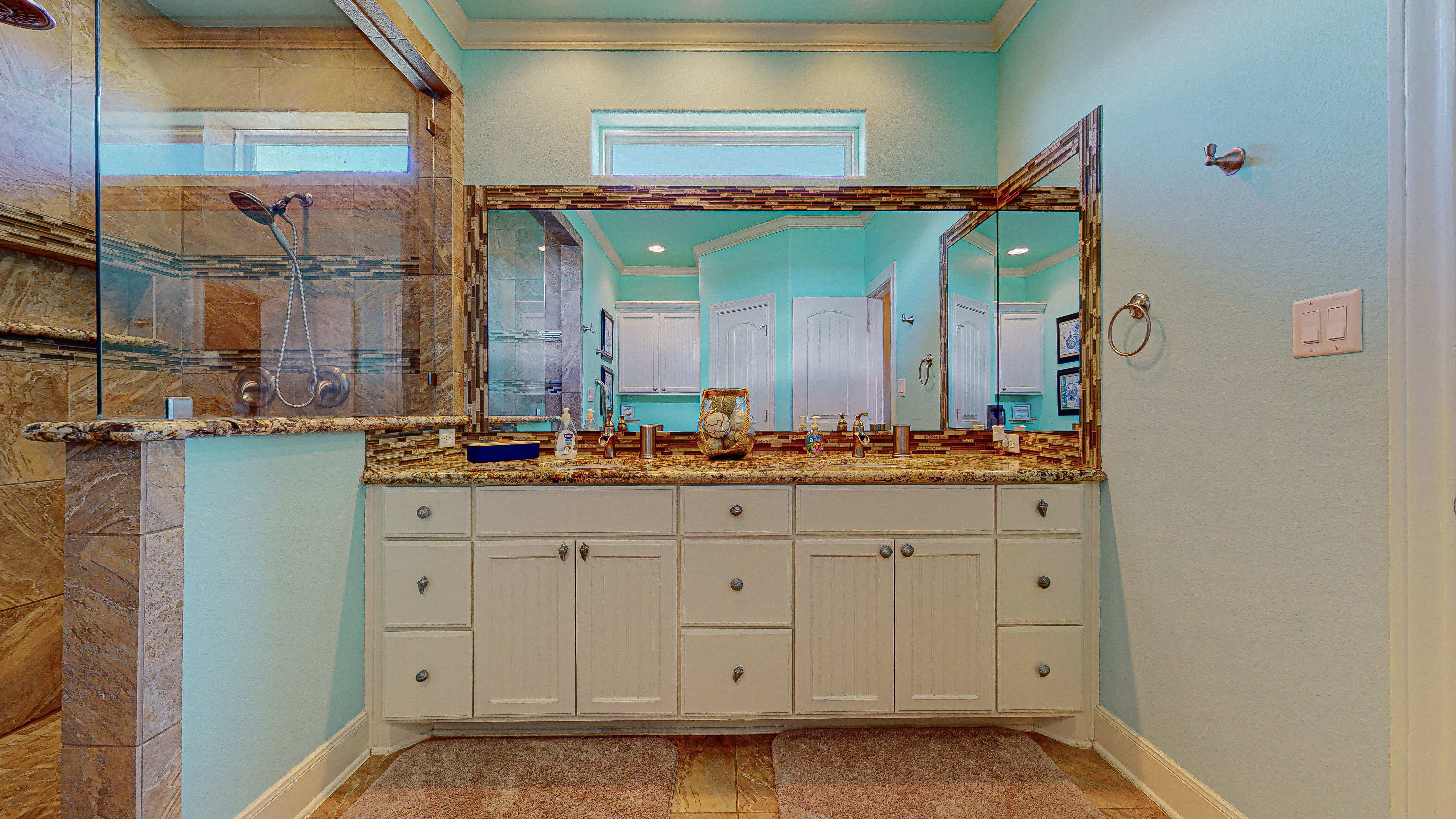 The Real Deal | Photo 16