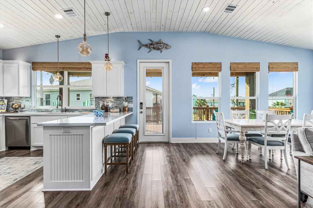 Alecia's Place | Photo 16