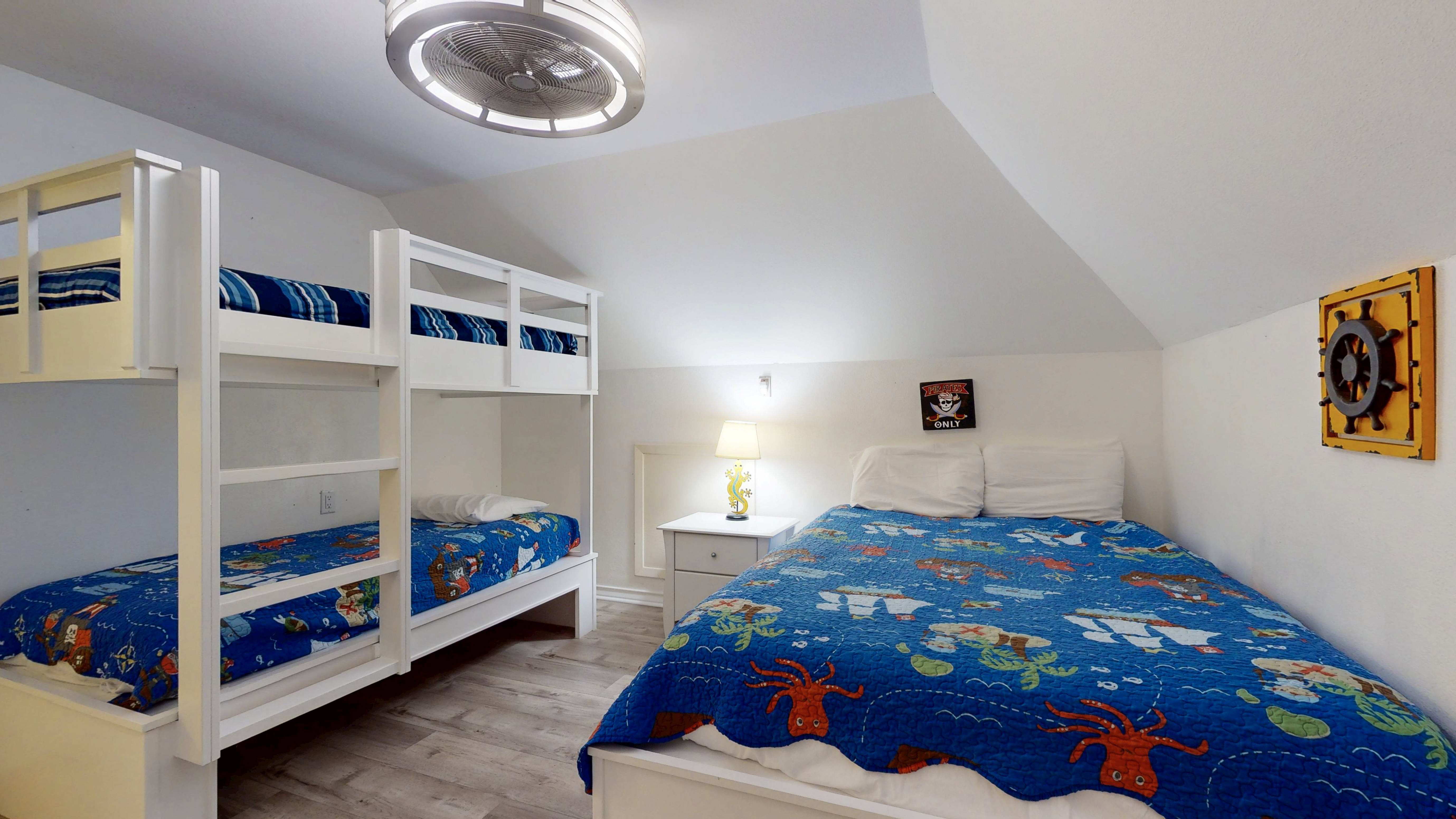 A Sea Glass Estate | Photo 29