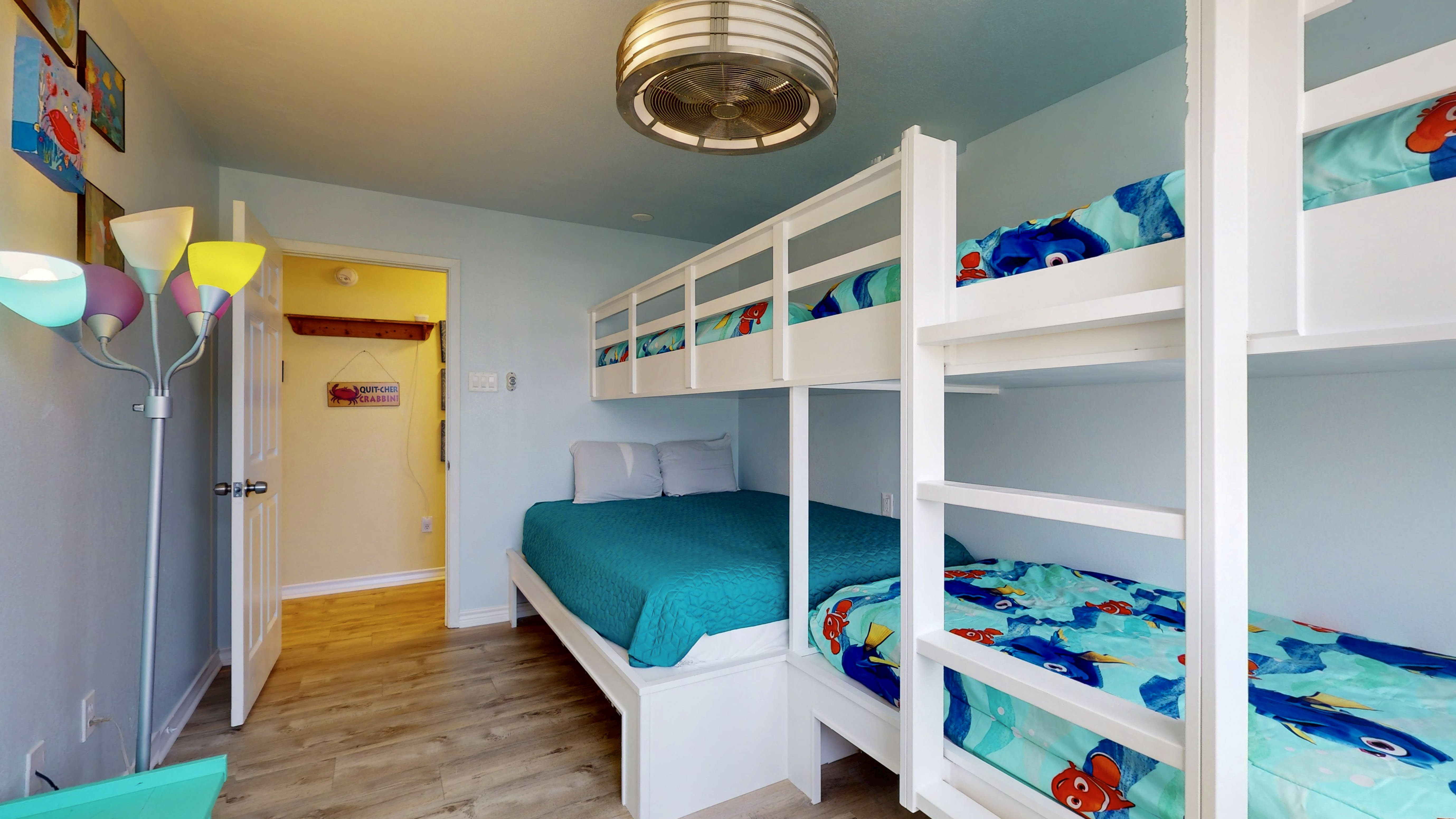 A Sea Glass Estate | Photo 23