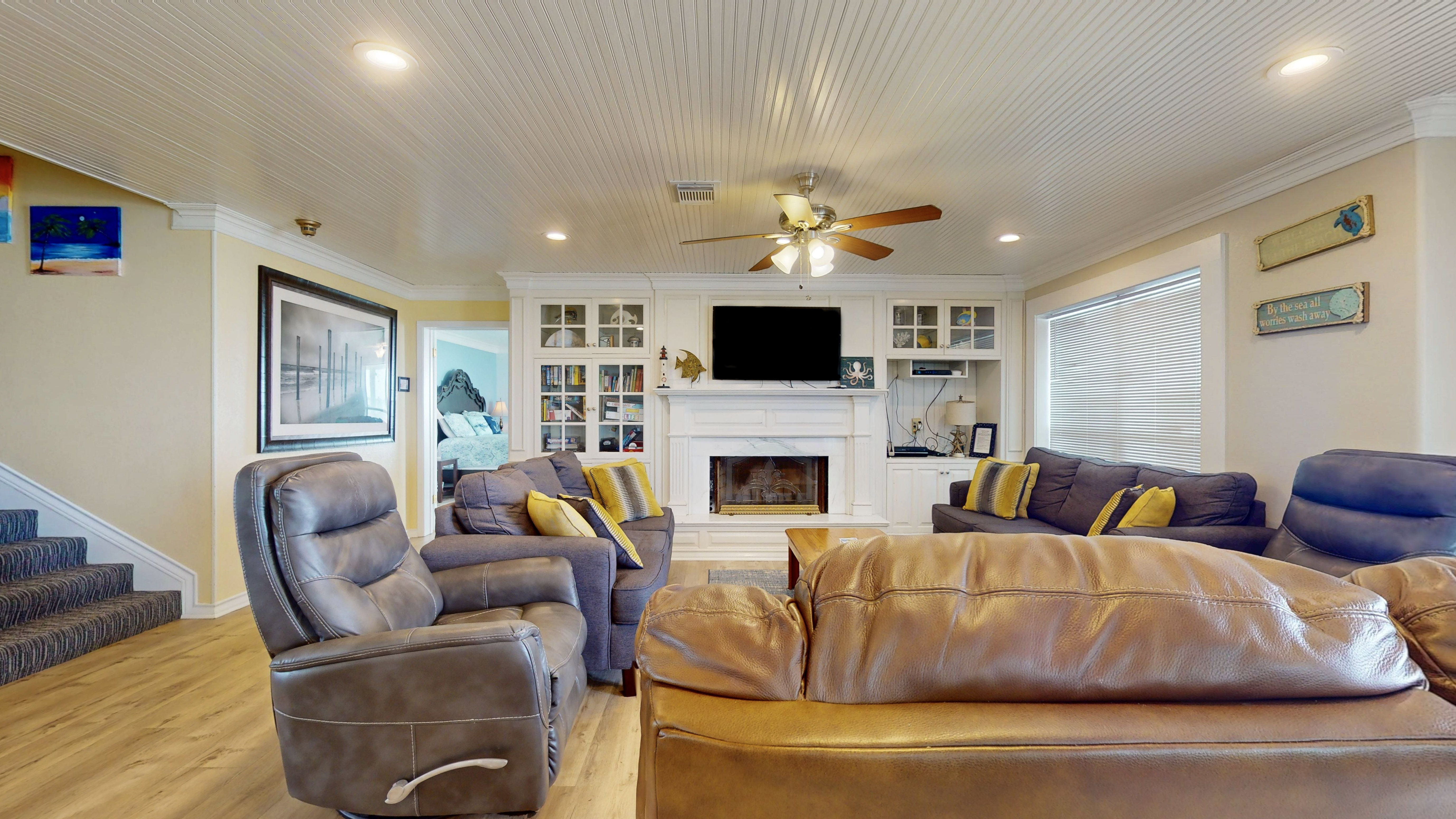 A Sea Glass Estate | Photo 4