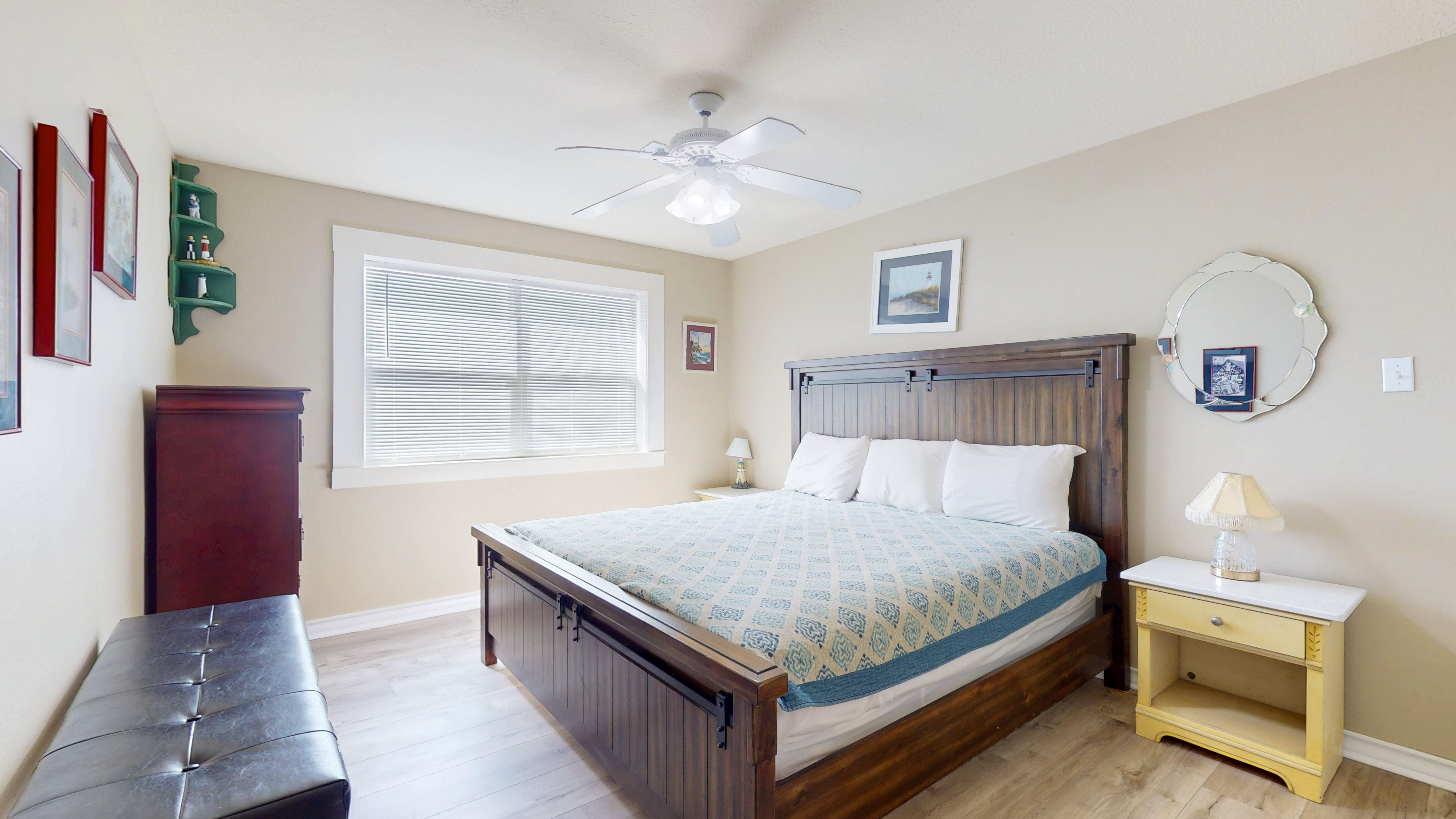 A Sea Glass Estate | Photo 24