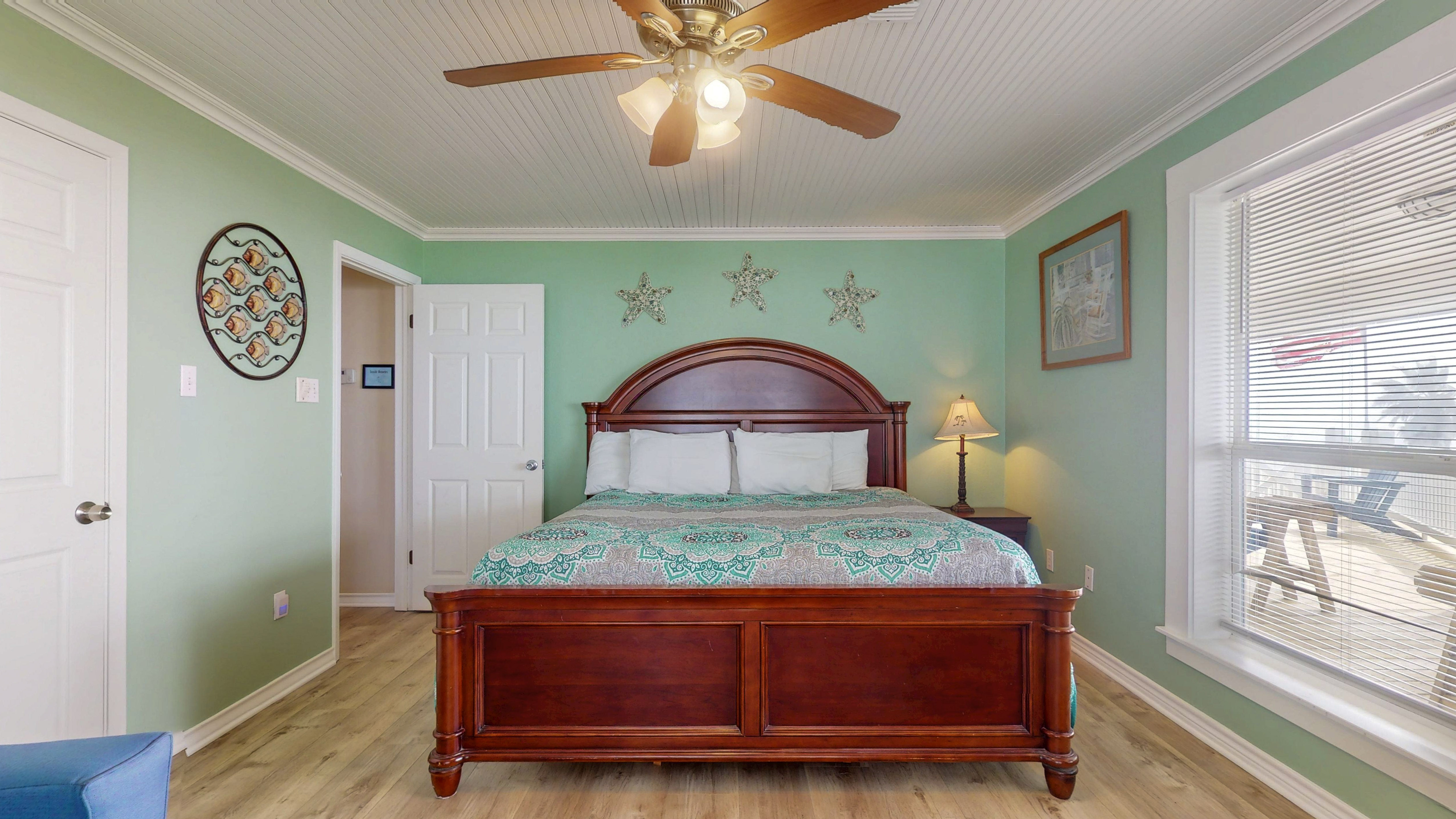 A Sea Glass Estate | Photo 25