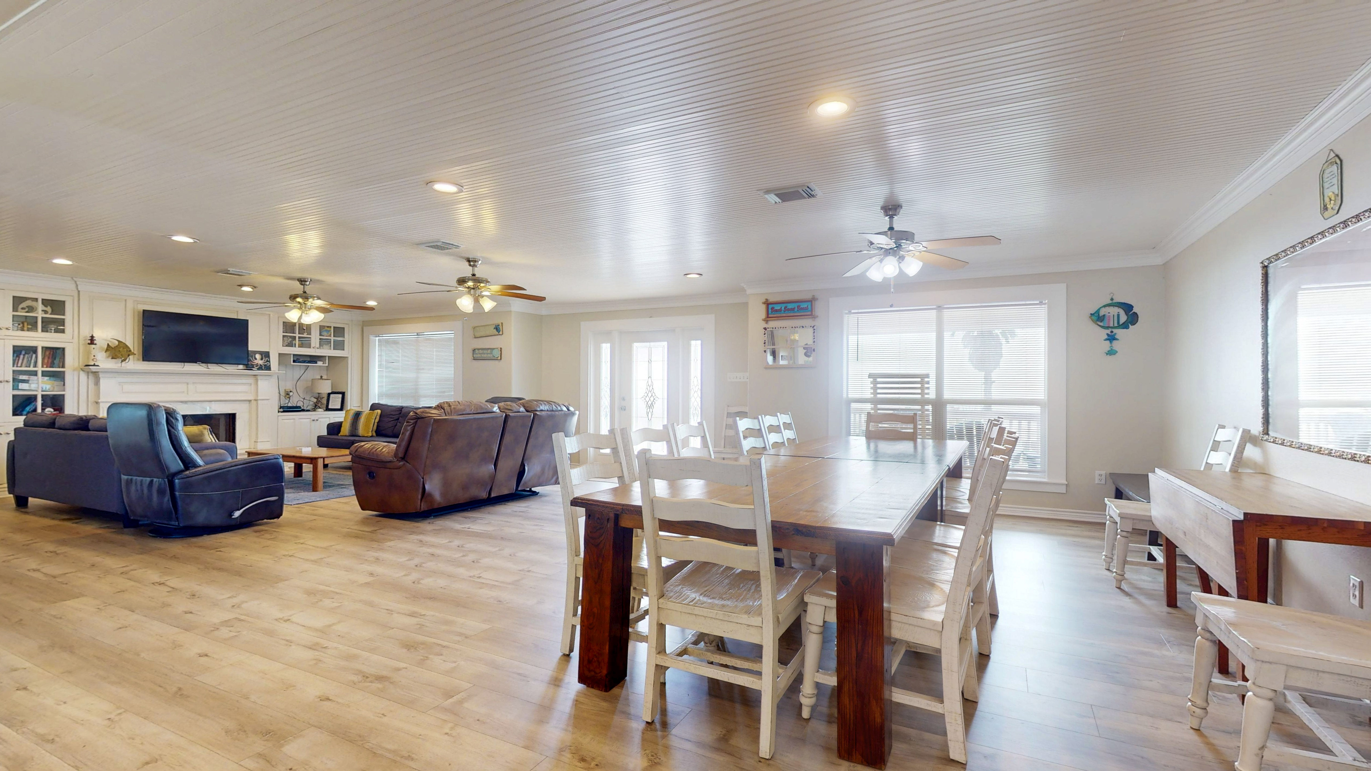 A Sea Glass Estate | Photo 6