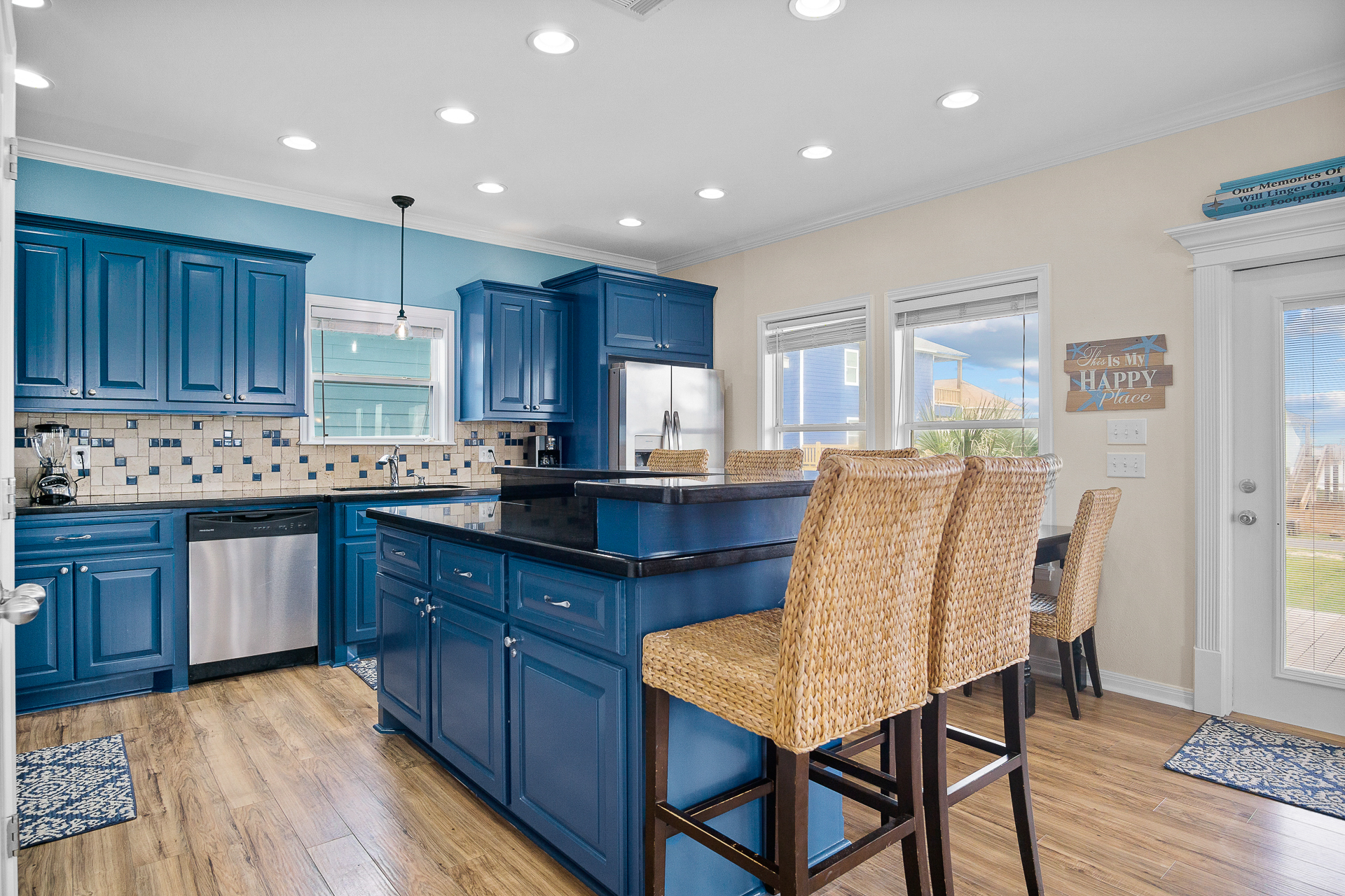 Pelican Crossing | Photo 7