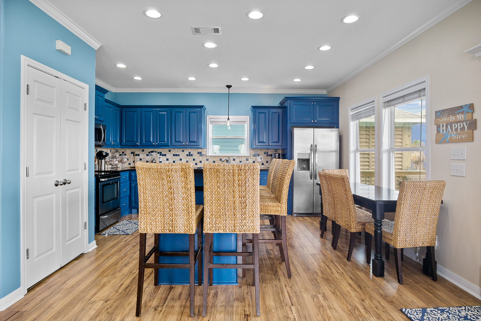 Pelican Crossing | Photo 16