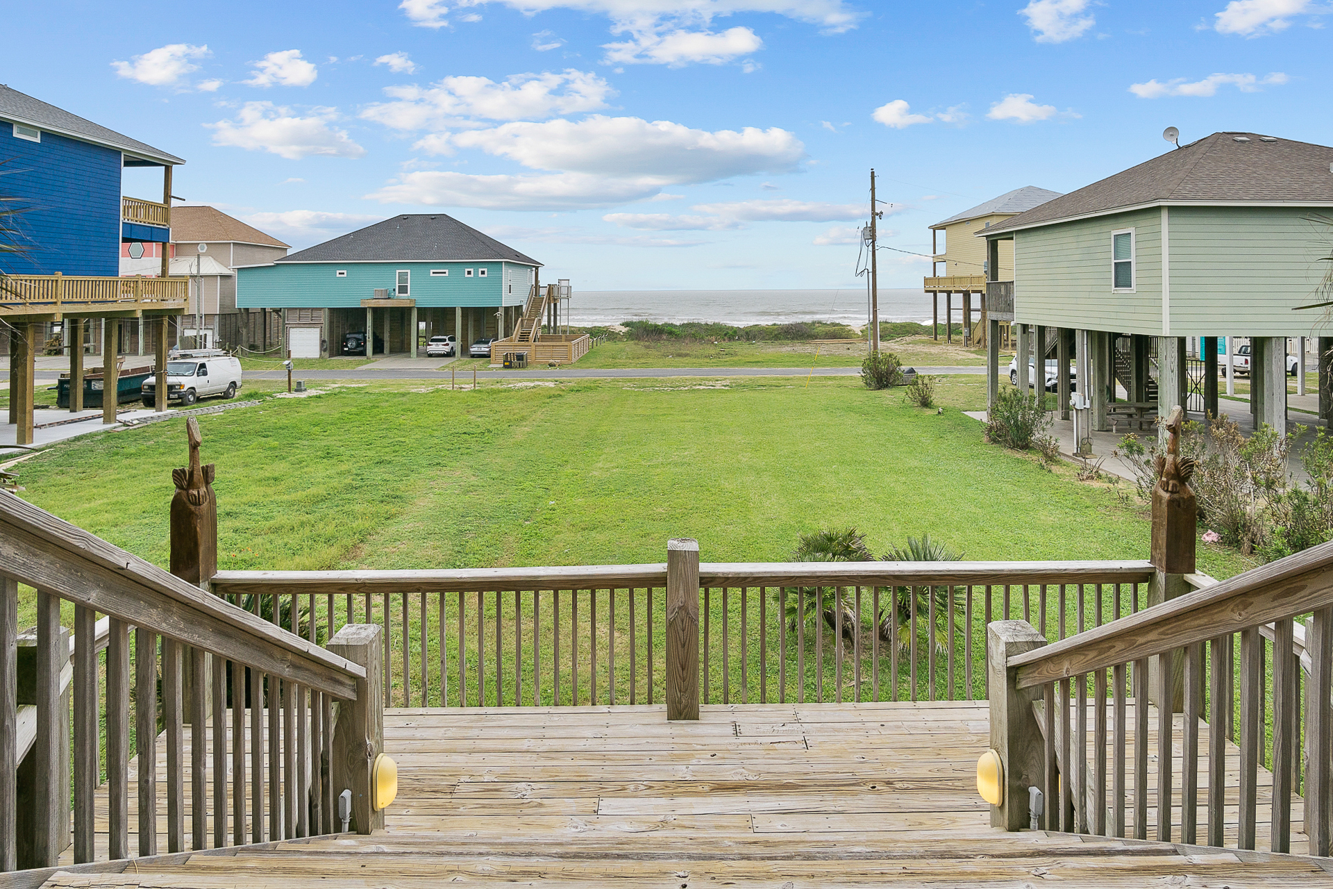 Pelican Crossing | Photo 44