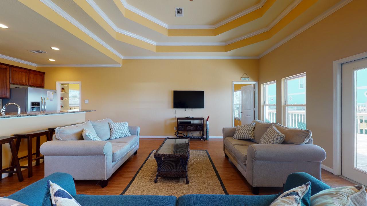 Pompano Paradise | Photo 5