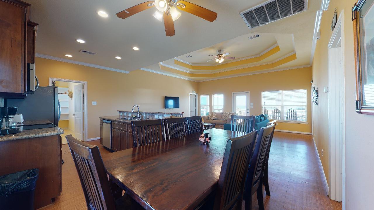 Pompano Paradise | Photo 10