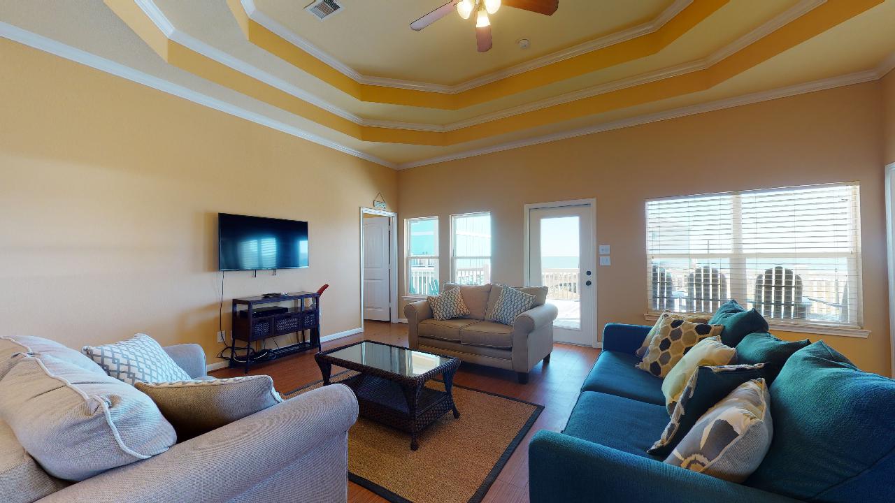 Pompano Paradise | Photo 6