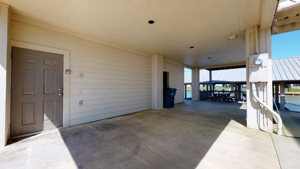 Redfish Tower | Photo 16