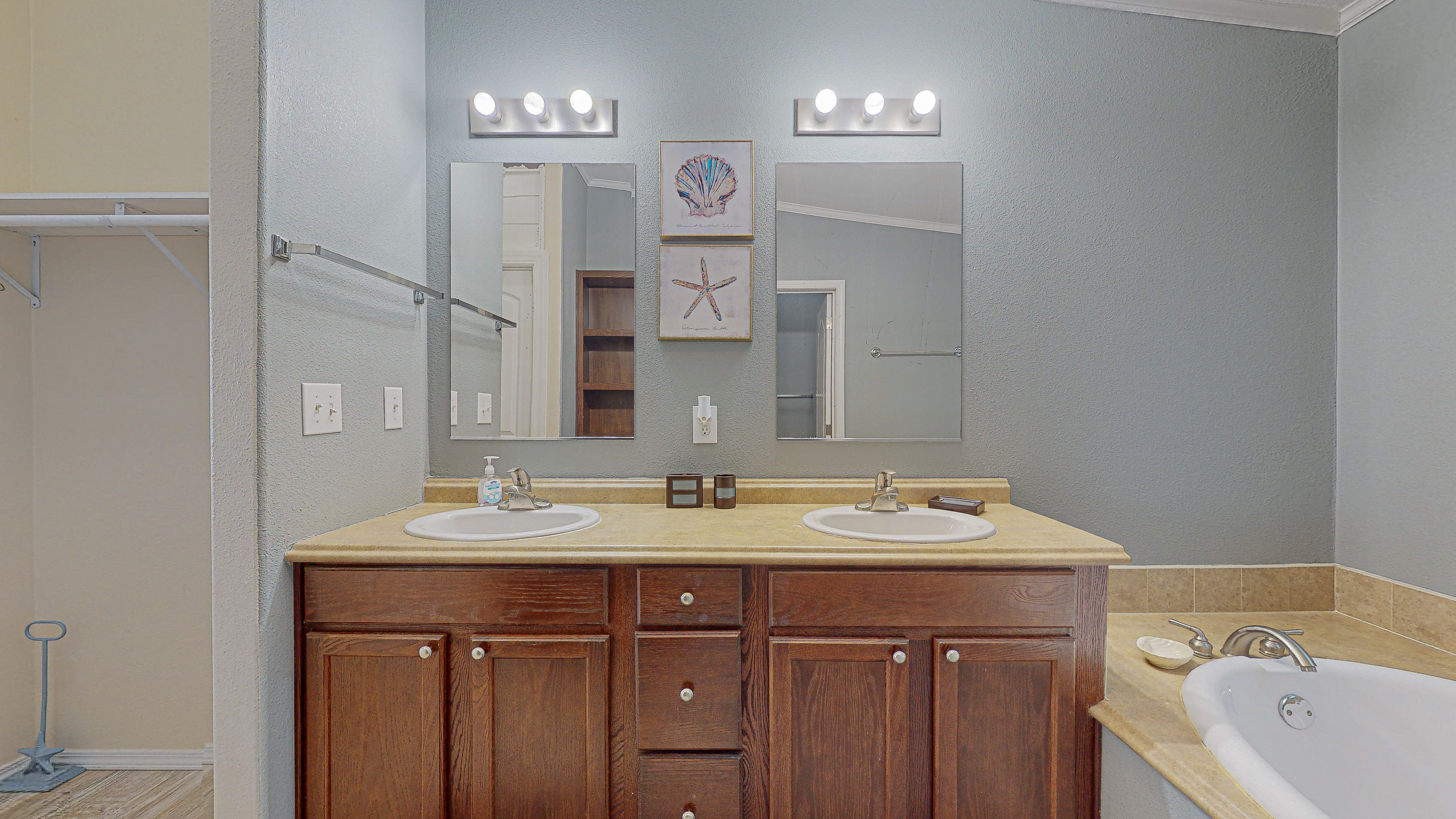 Family Tides | Photo 8