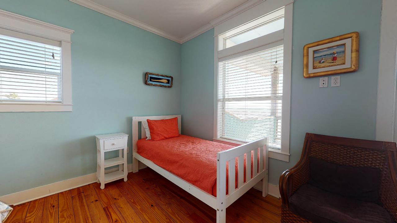 Buccaneer House | Photo 19