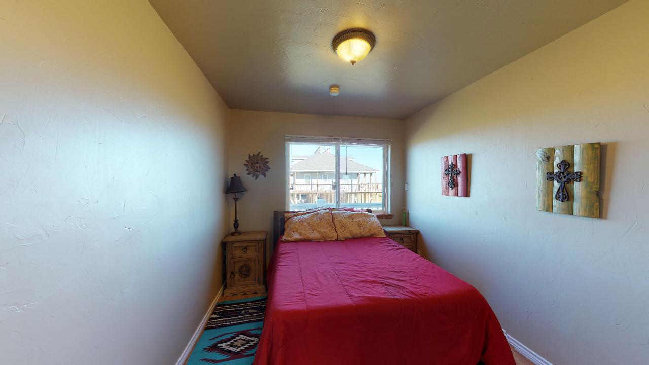 Centurion | Photo 10