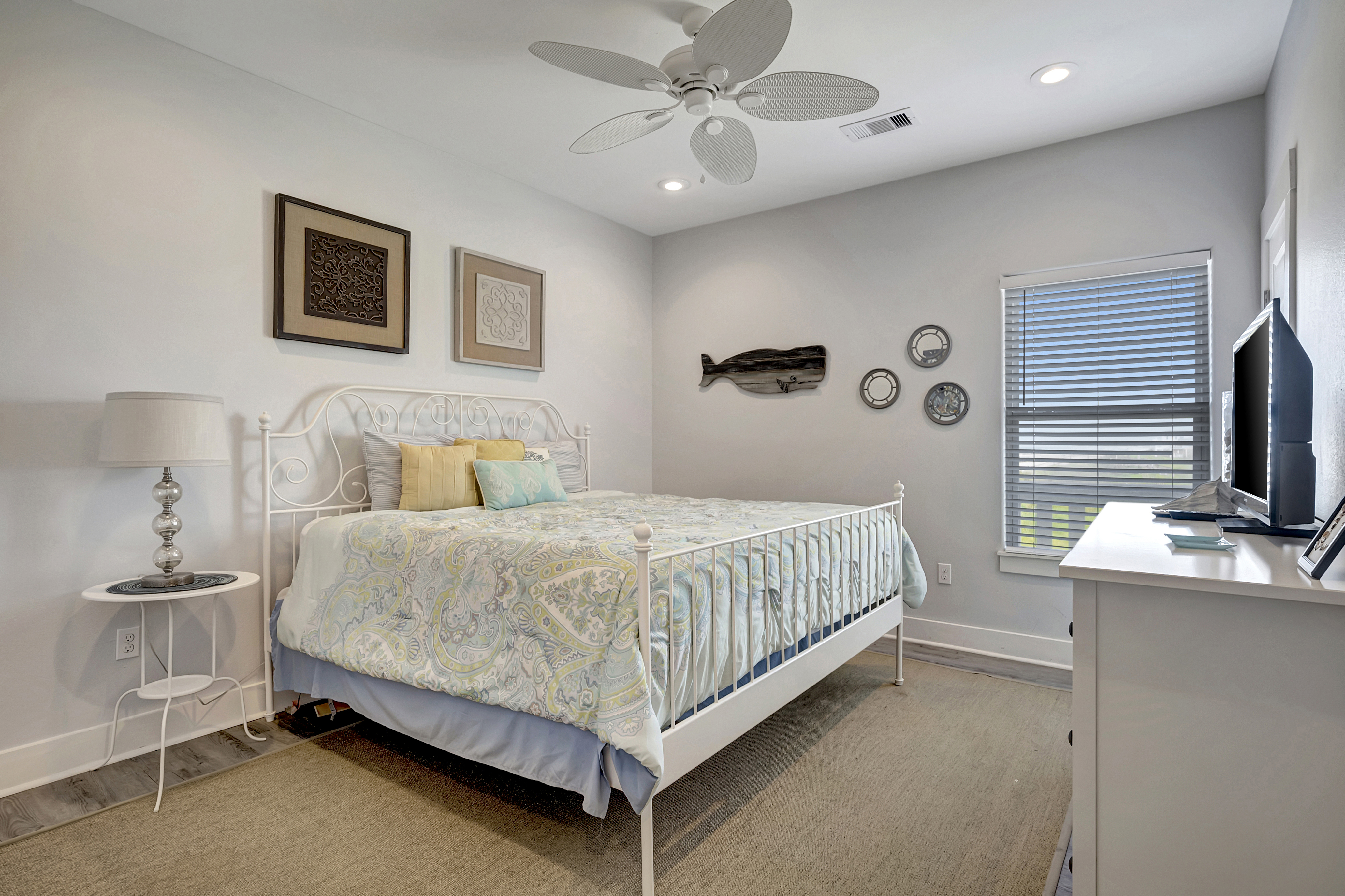 The Good Stuff | Photo 22