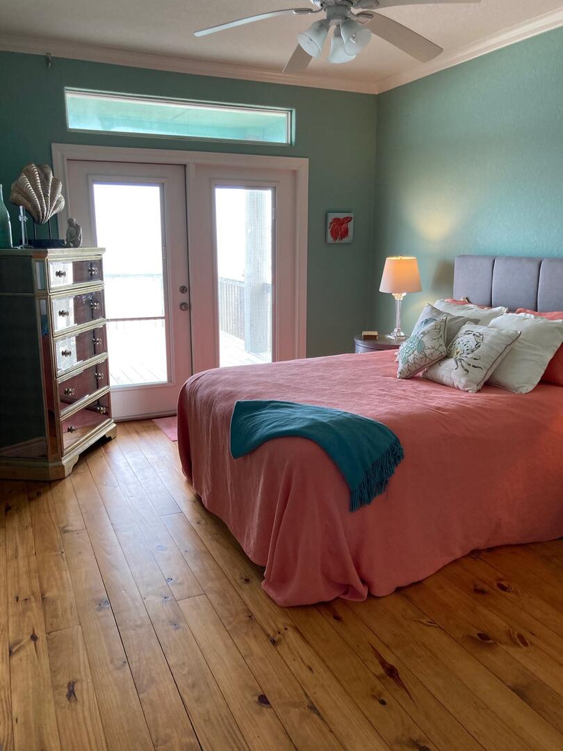 Aquamarine | Photo 11