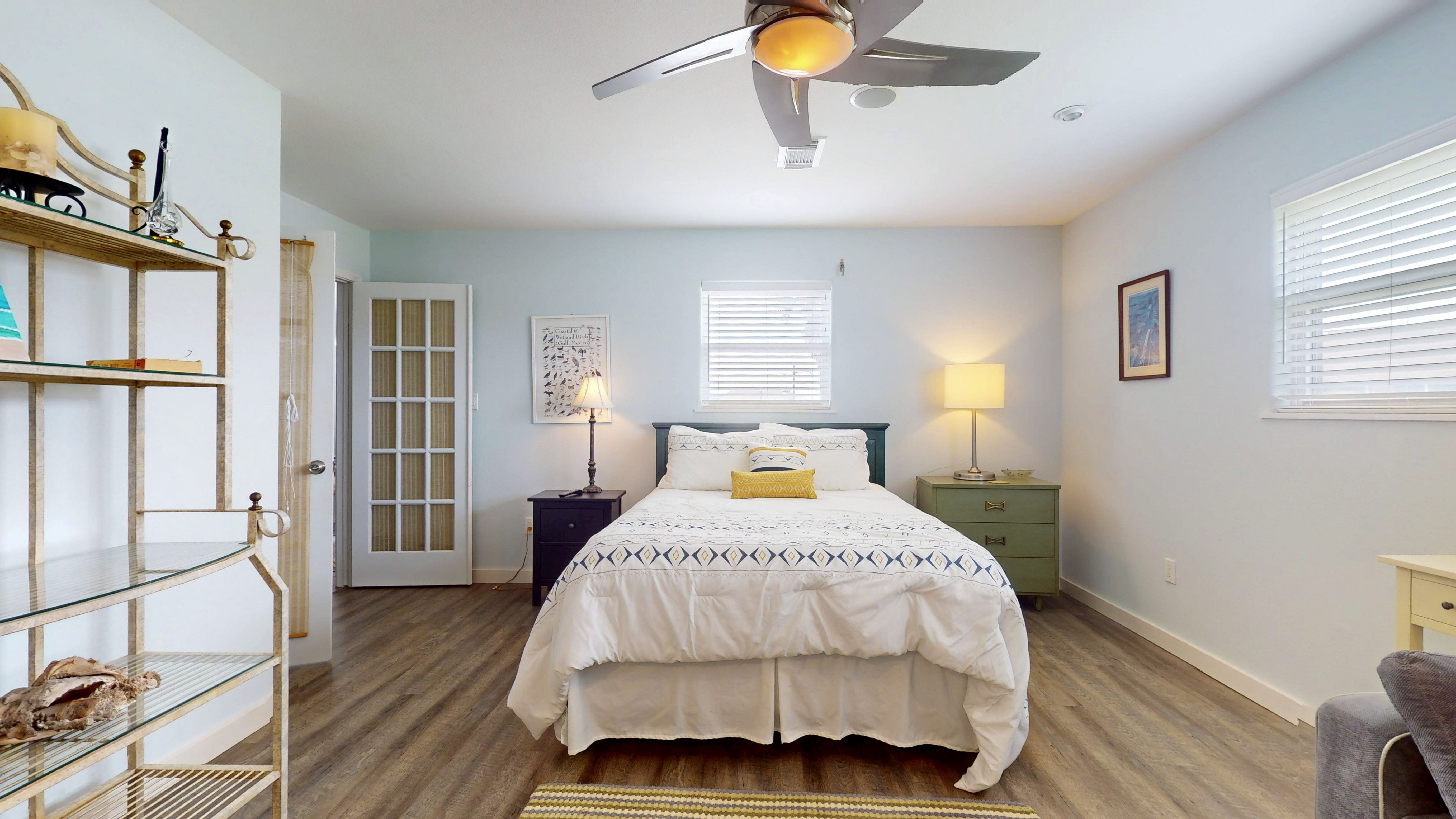 The Regal Beagle | Photo 10