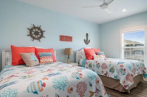 Waves of Grace | Photo 6