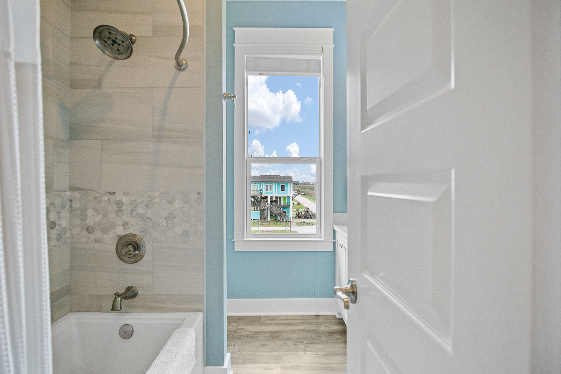 A Cool Change | Photo 25