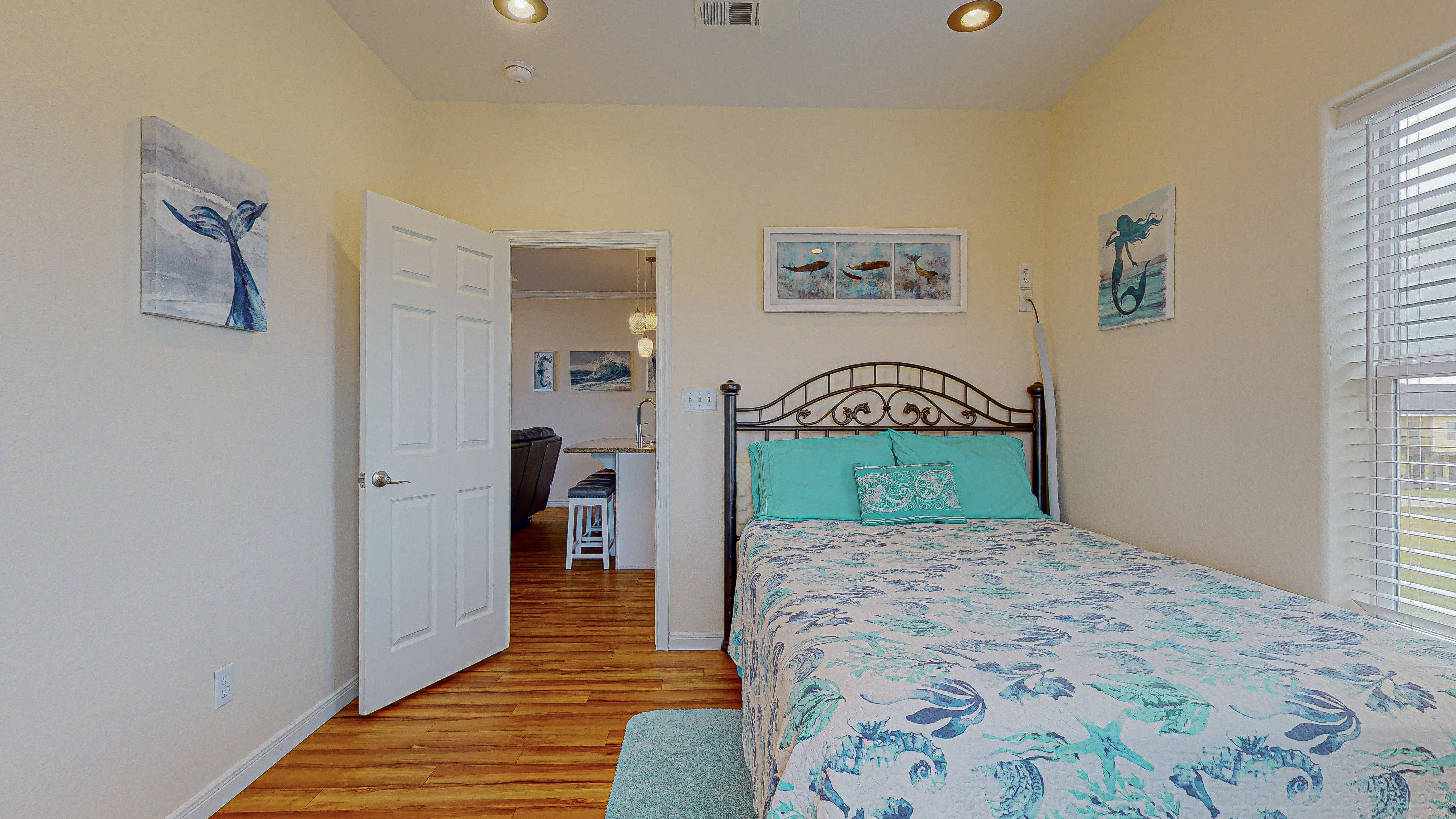 Coastal Breeze | Photo 12