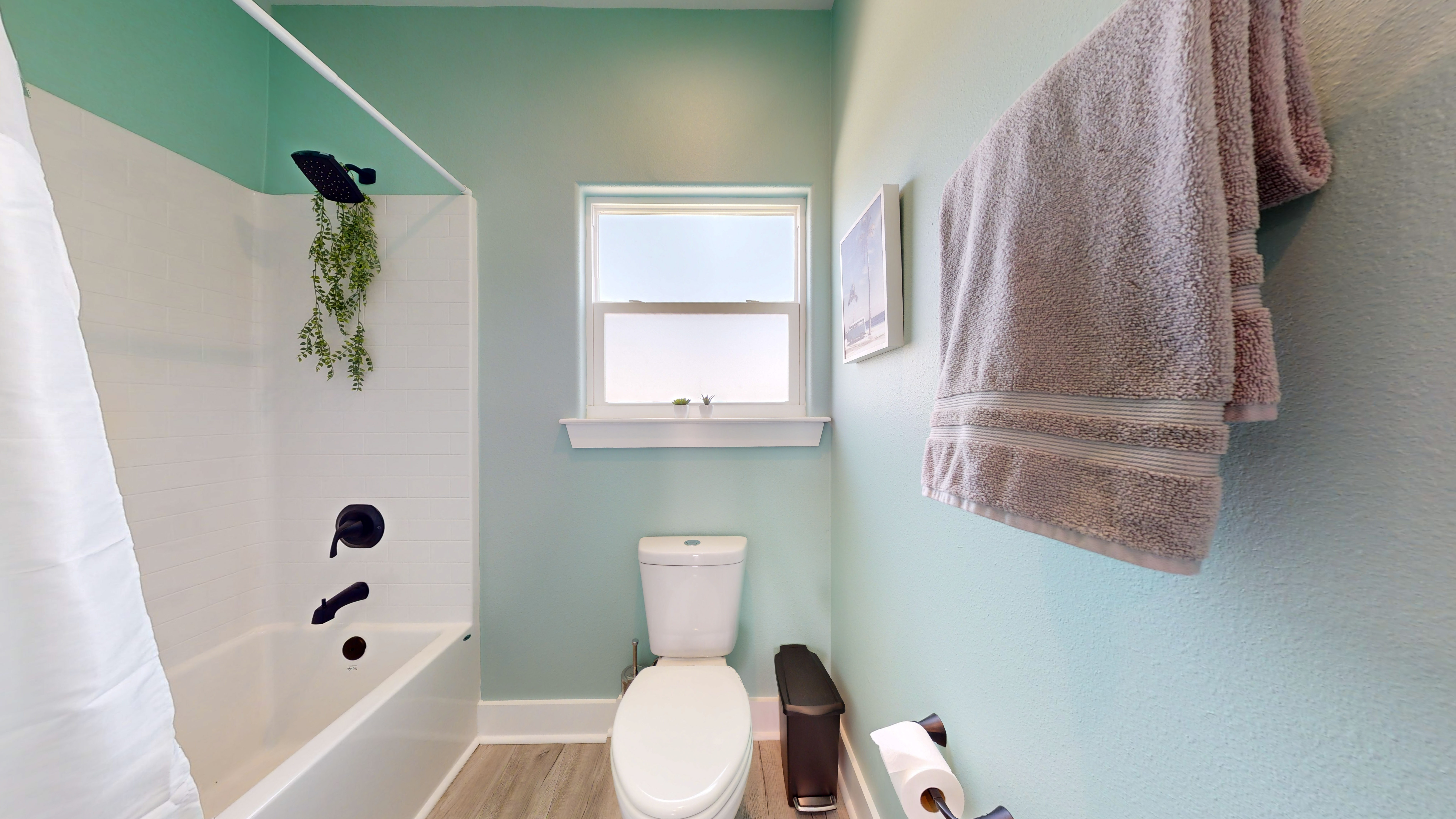 Tiffany House | Photo 25