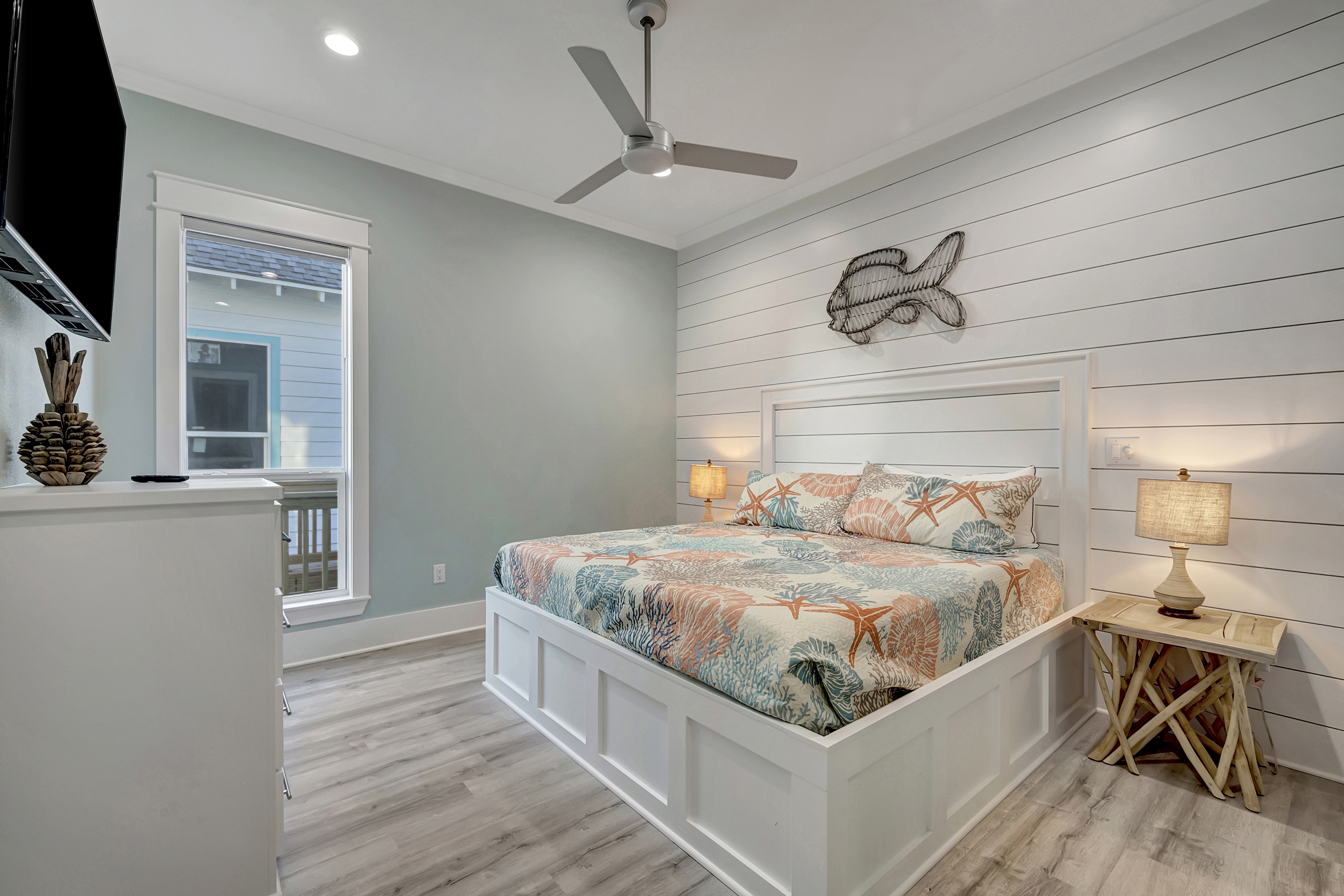 Old Blue Chair | Photo 16